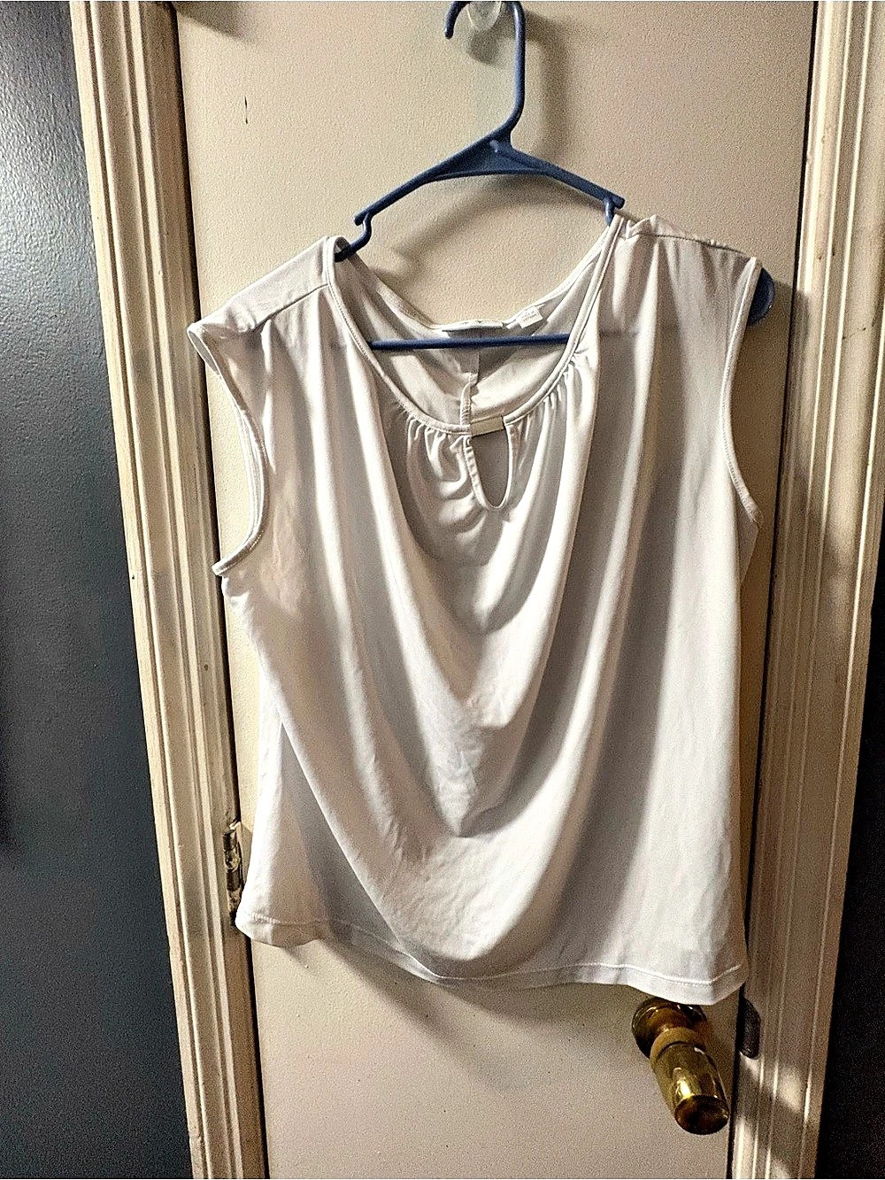 New York & Company Draped Neck Tank in White Size Large